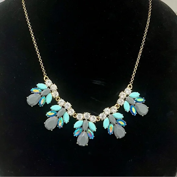 J. Crew AURORA BOREALIS RHEINSTONES  Flowers Gold Tone Statement Necklace - Picture 2 of 6